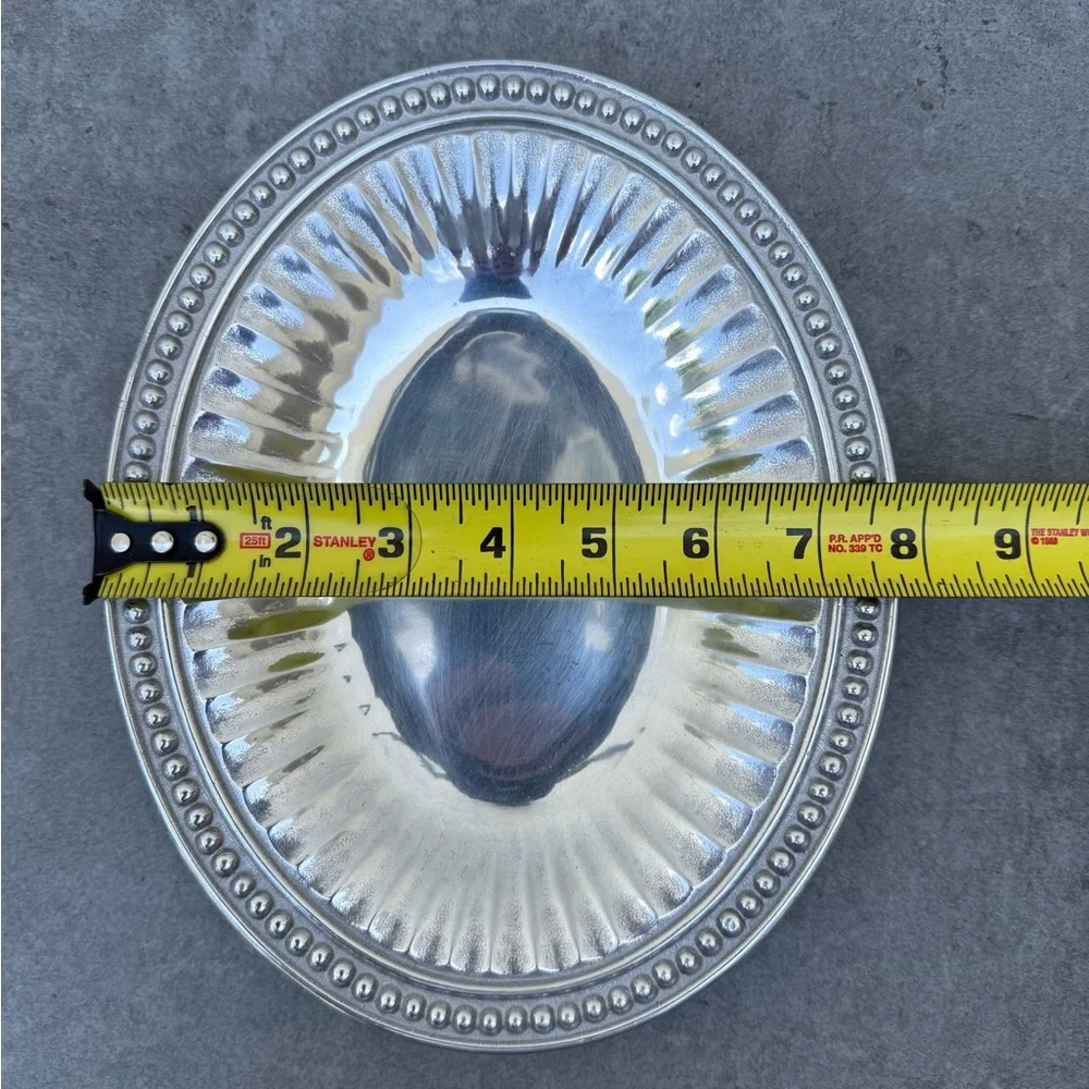 Wilton Armetale Flutes and Pearls Small Oval Serving Platter